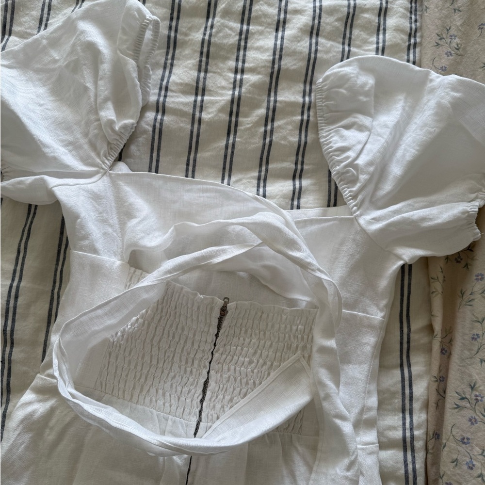 Reformation White Puff-Sleeve Midi Dress - Picture 2 of 3